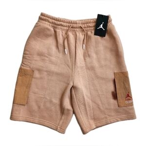 Jordan Nike Air Boy's Fleece Shorts Cargo Packets Size XL 13-15Y (163cm-175cm)